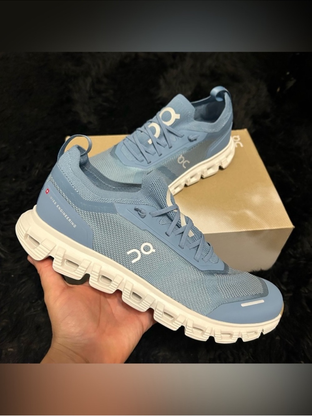 On Running Cloud Womens Running Shoes in Light Blue Brand New